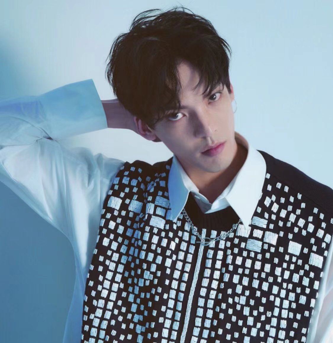 人世间2022彭心生扮演者洪浚嘉,彭心生是谁演的-彭