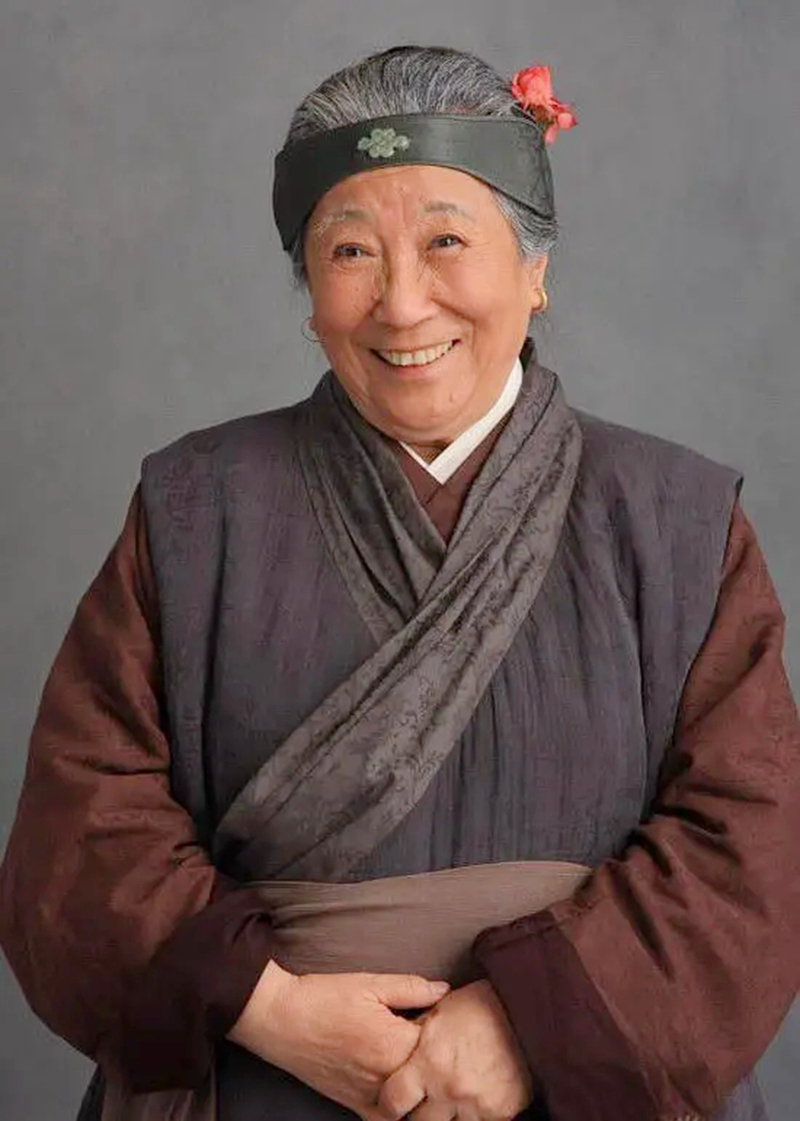 88岁叶琳琅，《虎穴追踪》曾饰女特务资丽萍，丈夫是知名演员张辉_百科TA说