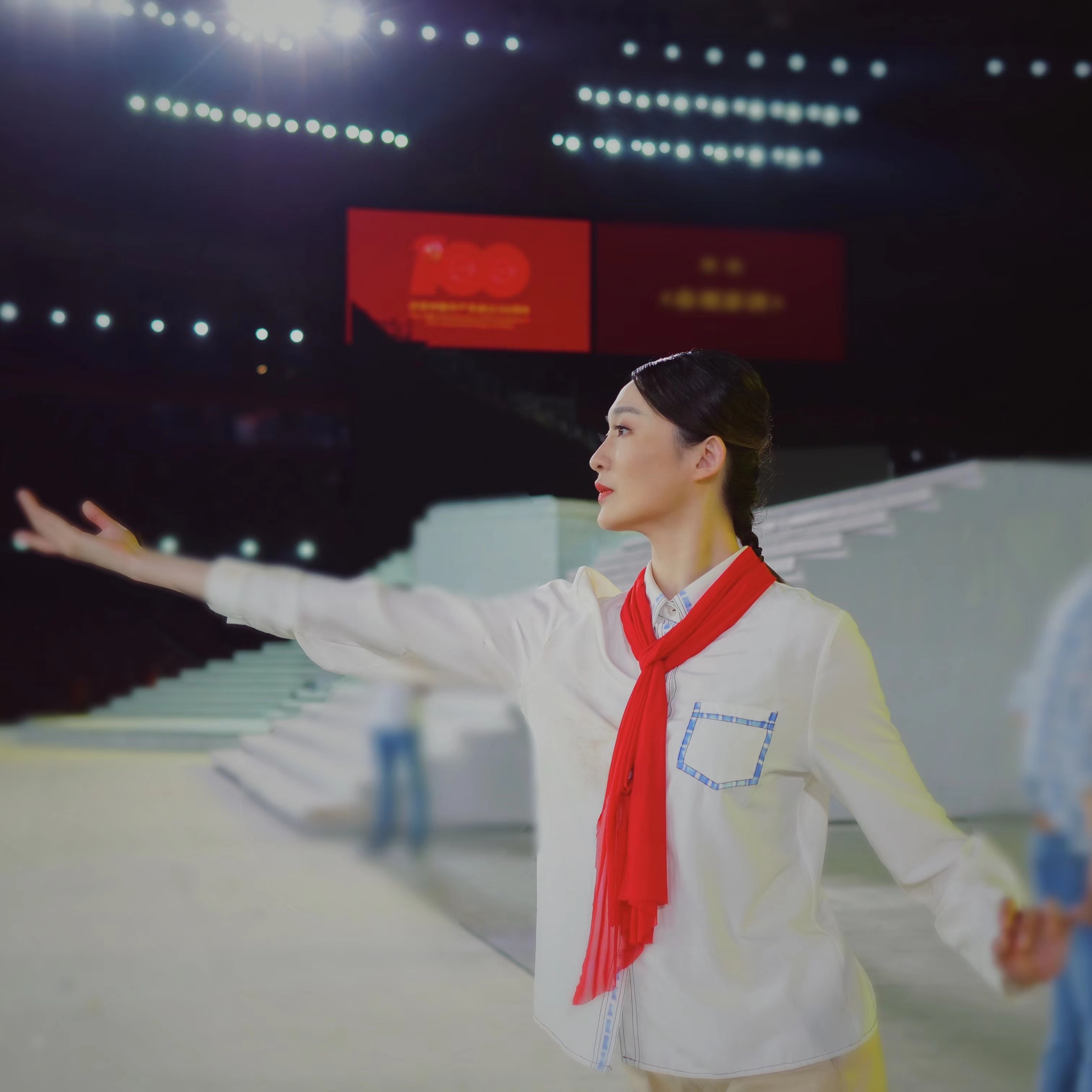 ctrid="sxb7yhlubyor">秦朗,中国内地舞蹈演员,毕业