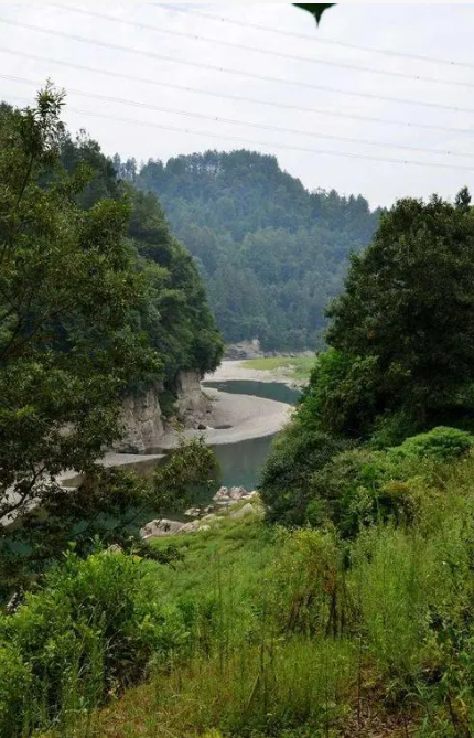 id="go08lhvirm">清坪镇,隶属于湖北省恩施土家族苗族自治州咸丰县