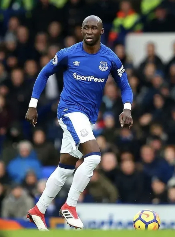 埃利亚奎姆·曼加拉