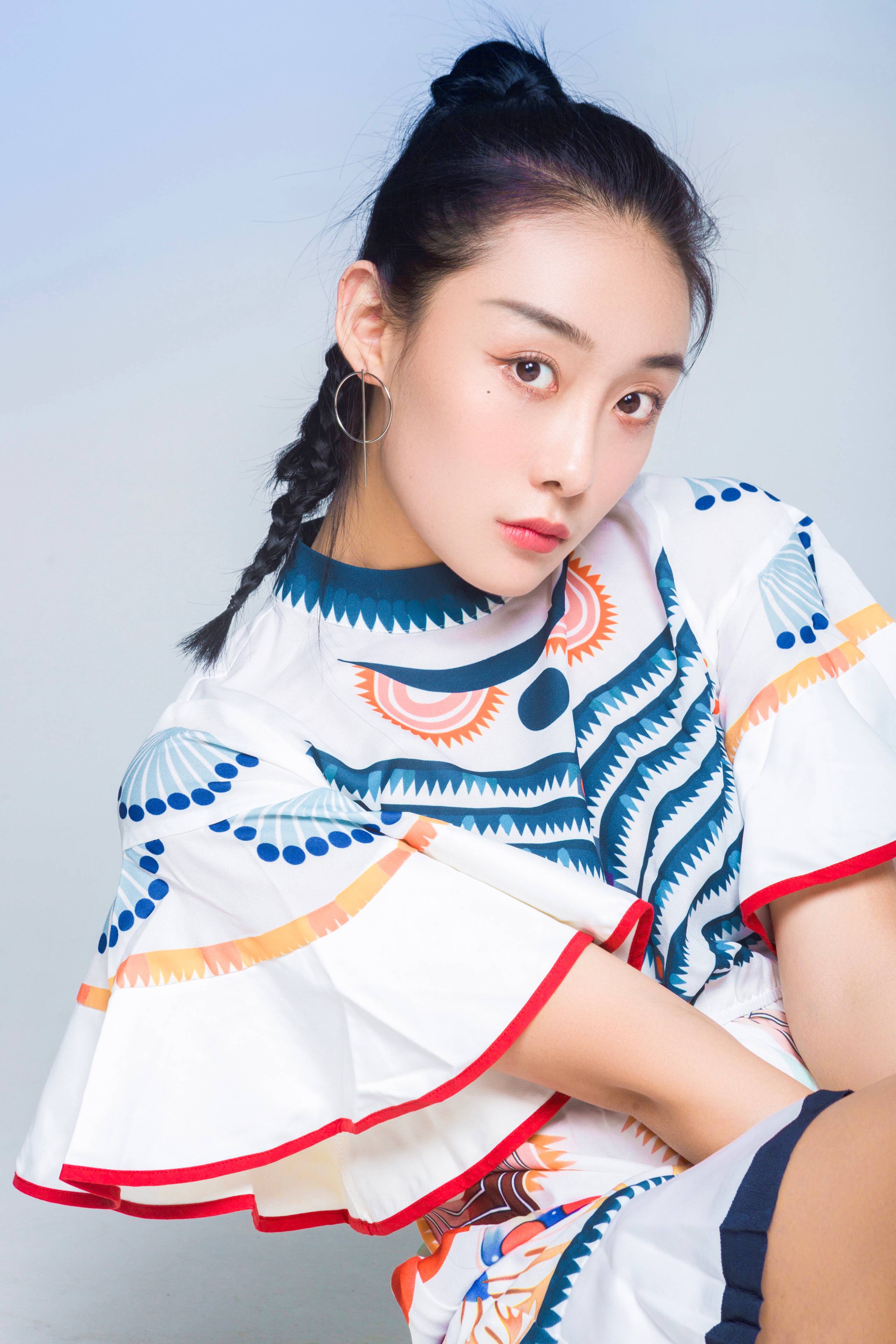  p data-id="gnfi84q03i">韩菲儿,1997年3月18日出生于山西省太原市