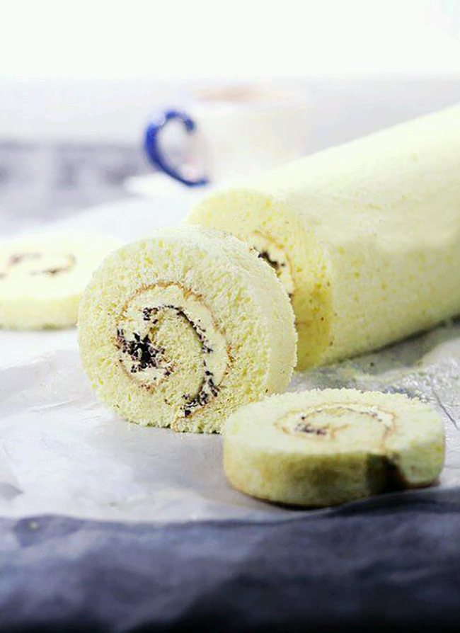 制作原料主要有低筋面粉,鸡蛋,细砂糖,细砂糖,法式奶油霜:黄油,蛋黄