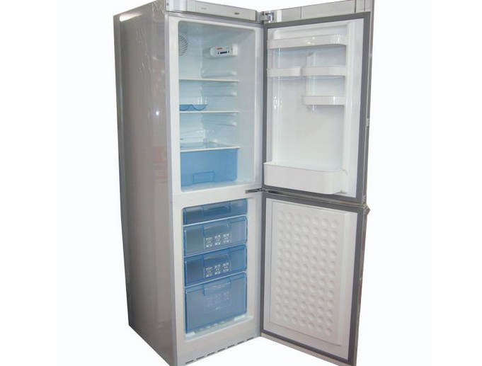  p>博世kkv21148是由博世公司生产的双开门冰箱,总容积是212l. /p>