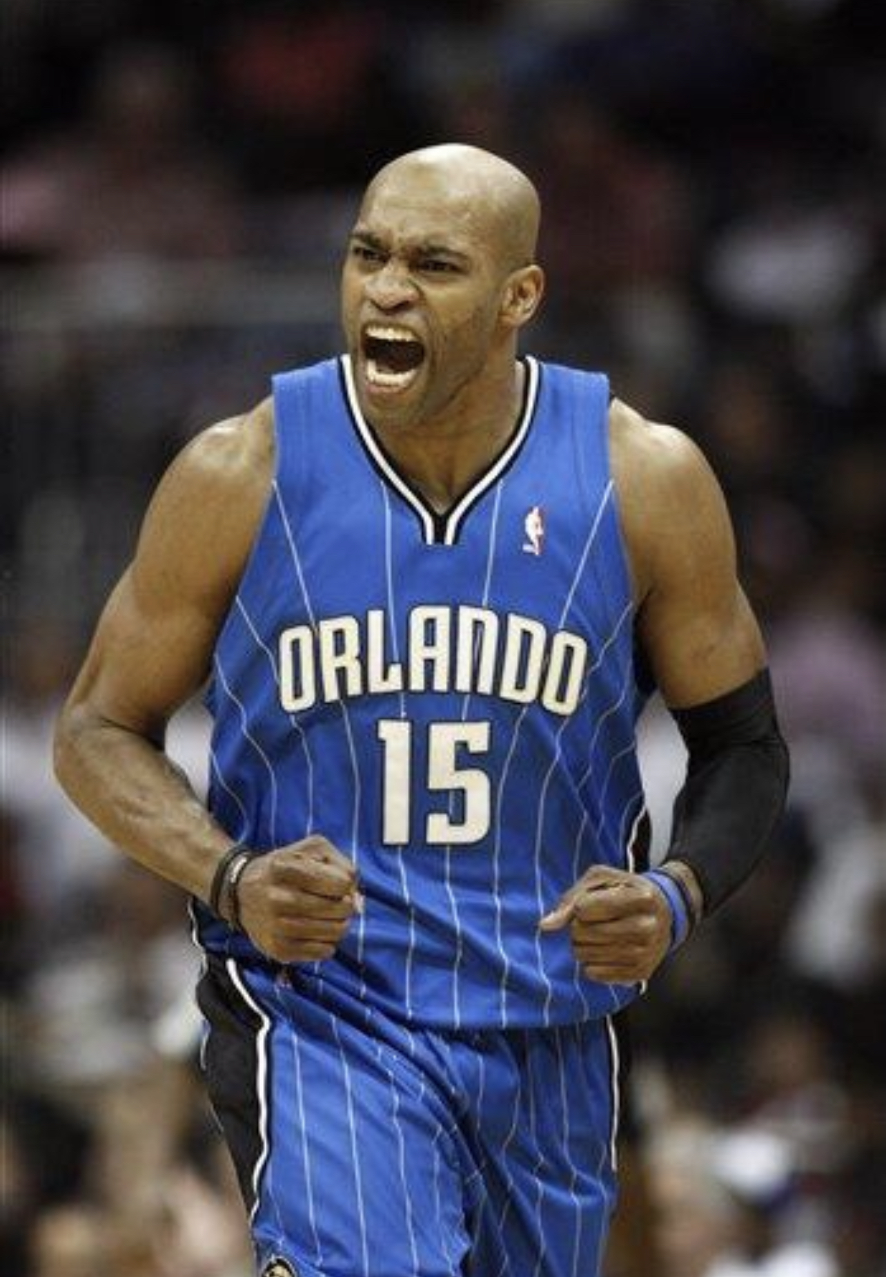  p>文斯·卡特(vince carter),1977年1月26日出生于美国 a target="