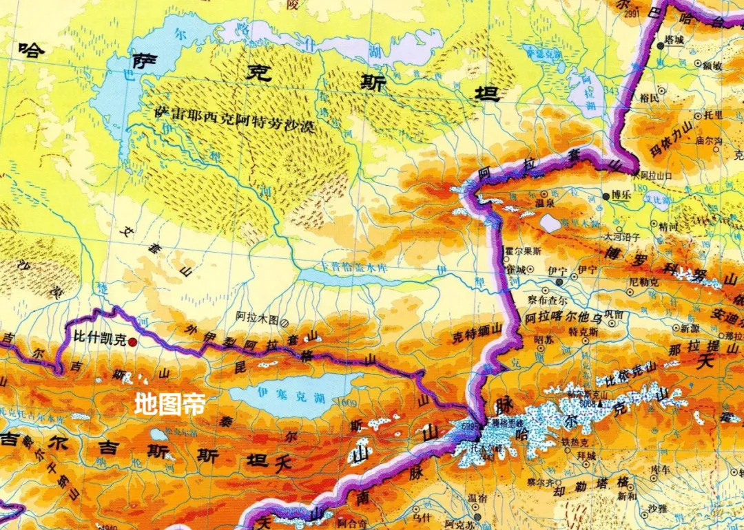新疆伊犁是如何失而复得的？_百科TA说