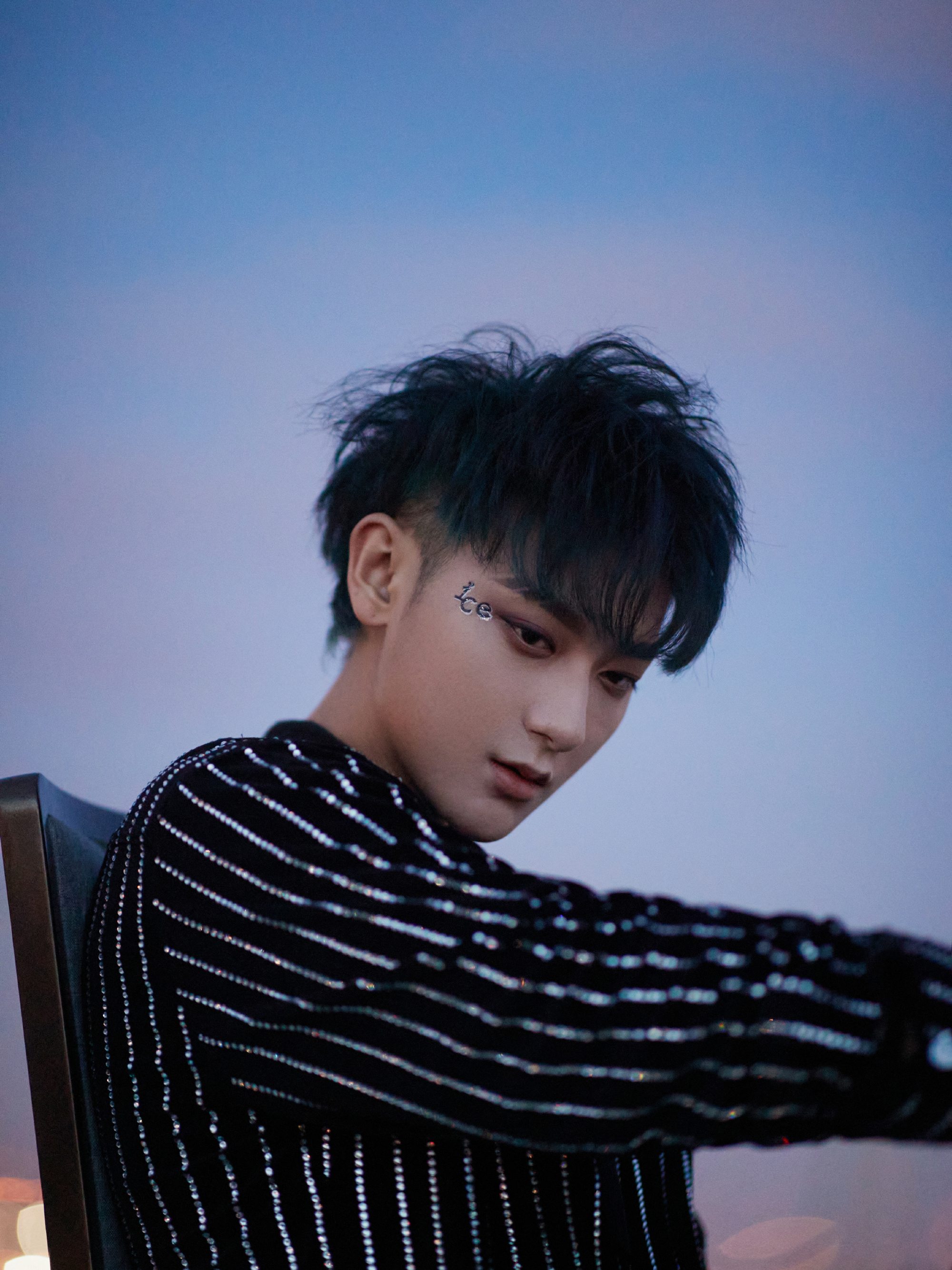  p>黄子韬,1993年5月2日出生于山东省 a target="_blank" href="/item