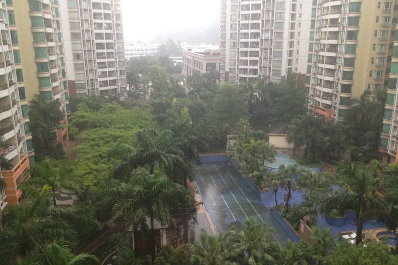 健逸天地恒星花园位于长安广深高速长安出口横增路,板楼 高层住宅