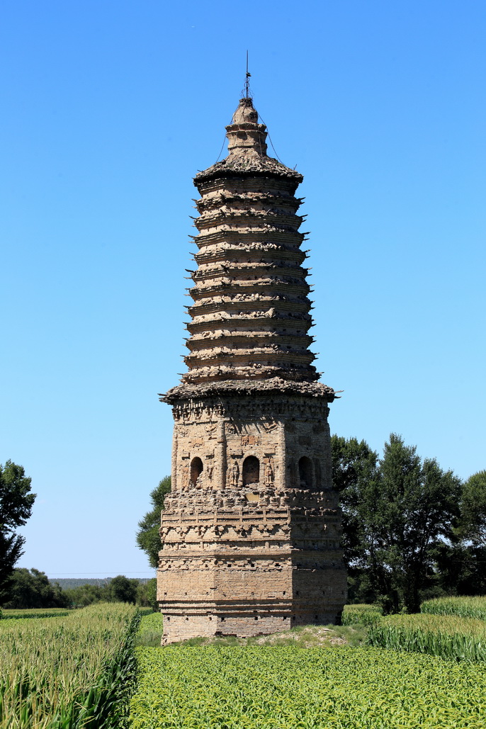  p>辽塔是对辽代佛塔类建筑的统称,又称作辽朝古塔,辽代佛塔等.