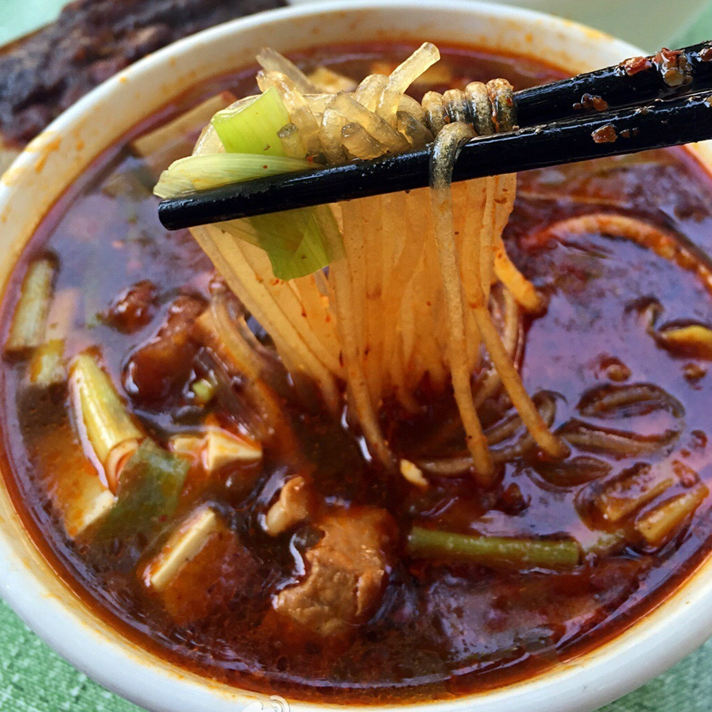 data-lemmaid="11047170">华阴 /a>地区特有的风味小吃