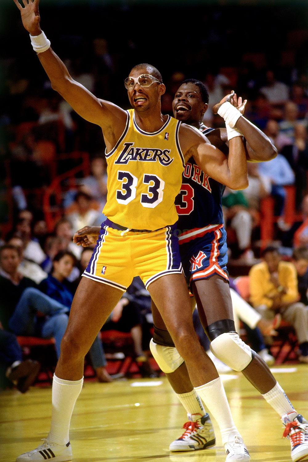  p>卡里姆·阿布杜尔-贾巴尔(kareem abdul-jabbar),原名小费迪南德