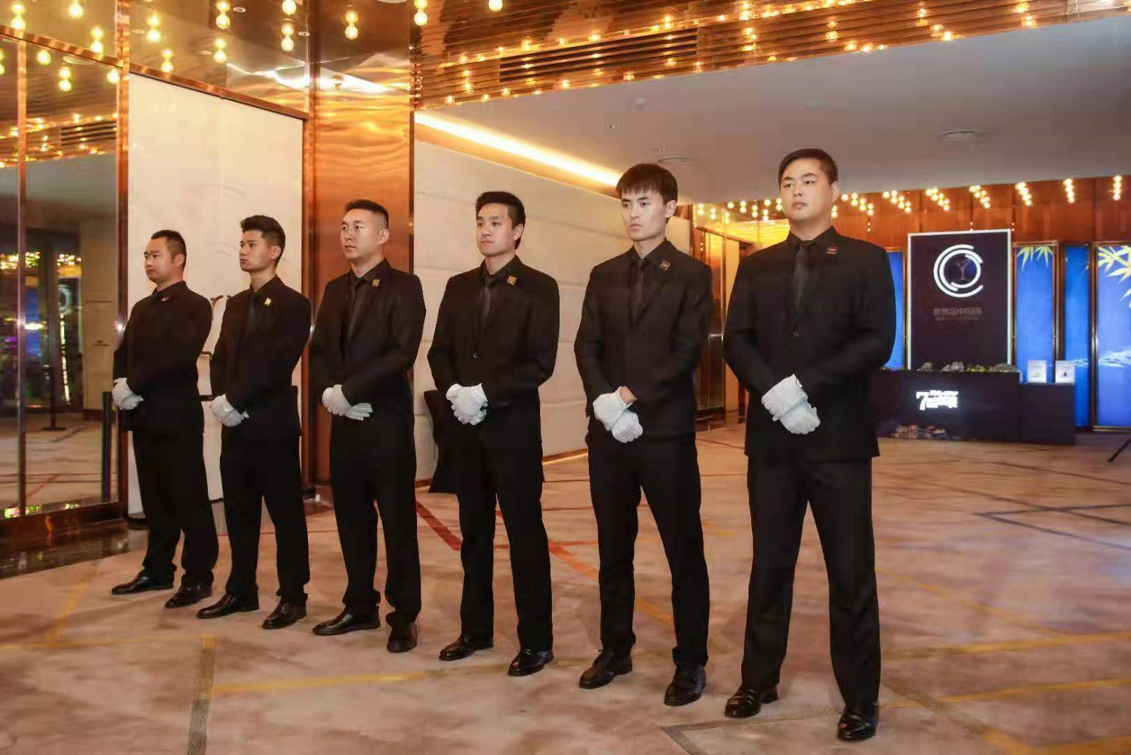 主要业务有:私人保镖,明星保镖,司机保镖,女子保镖,企业保护,家庭保