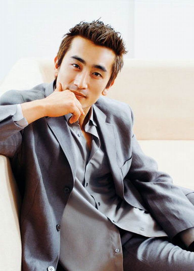  p>车仁表(in-pyo cha),1967年10月14日出生于韩国首尔,演员.