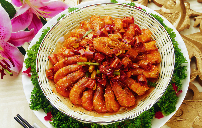  p>香辣虾,是一道汁浓, a target="_blank" href="/item/麻辣/6801608