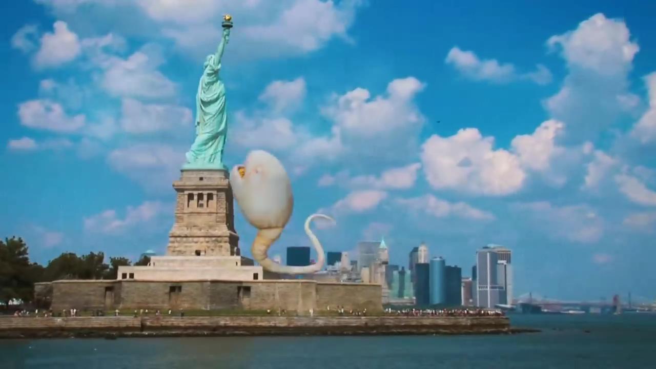  p>《惊叫大电影》是由 a target="_blank" href="/item/亚当·格林