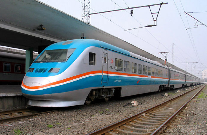 "中原之星"号动车组