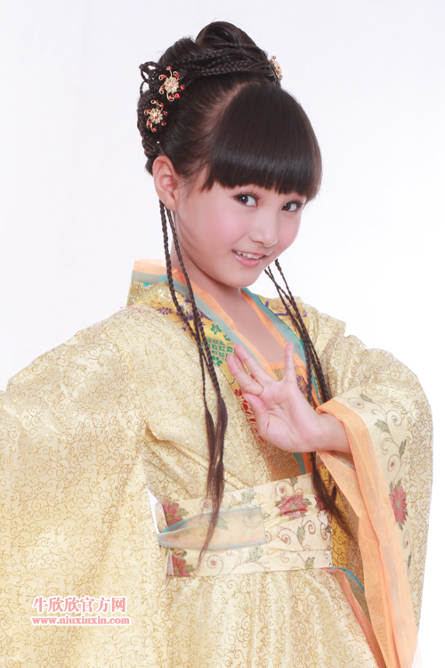  p>《百变小公主》是2011年 a target="_blank" href="/item/牛欣欣