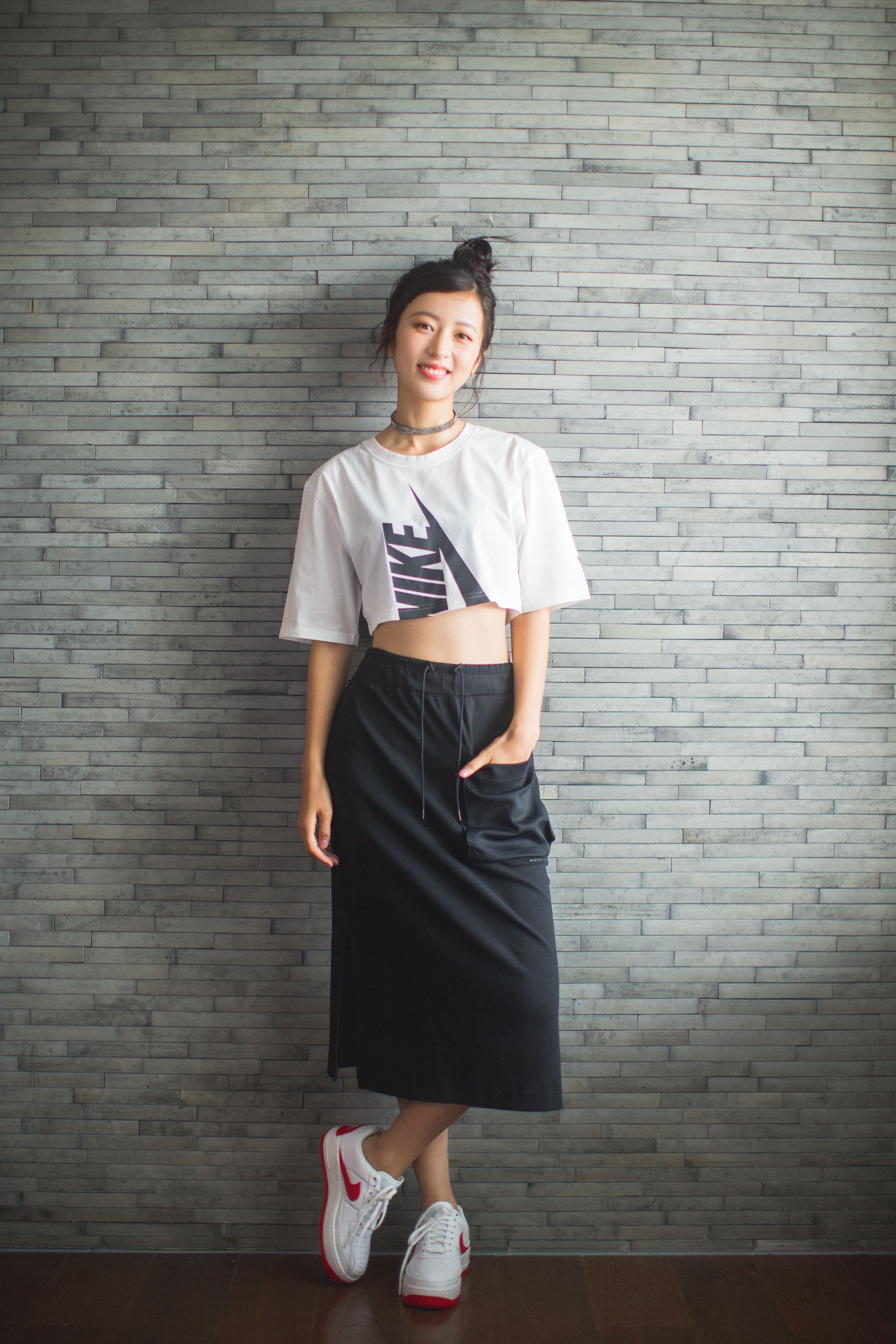  p>周雨彤,1994年9月21日出生于安徽省淮南市,中国内地女演员,毕业于 