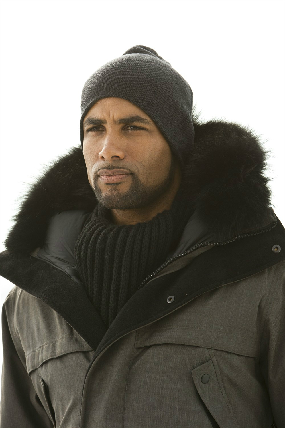 由 a target="_blank" href="/item/保罗·安德森/75786" data-lemma