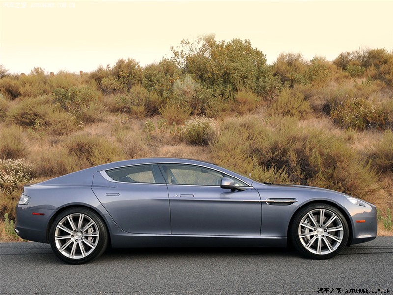  p>阿斯顿·马丁rapide是英国汽车品牌阿斯顿·马丁于2010年年初推出