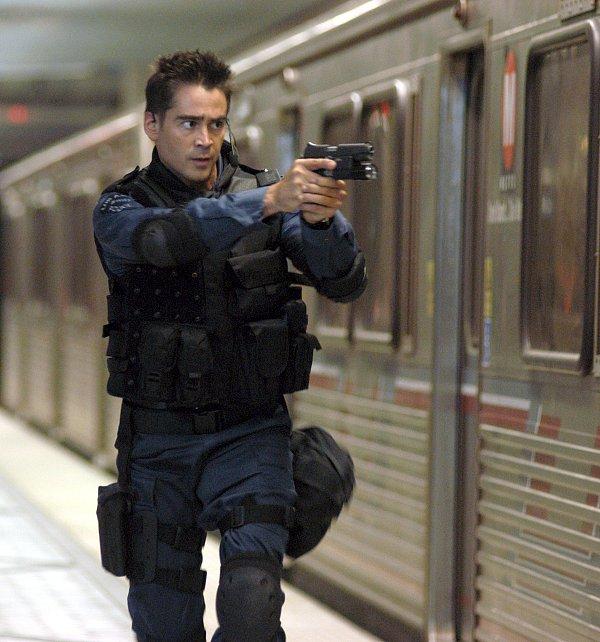 反恐特警组s.w.a.t.(2003)