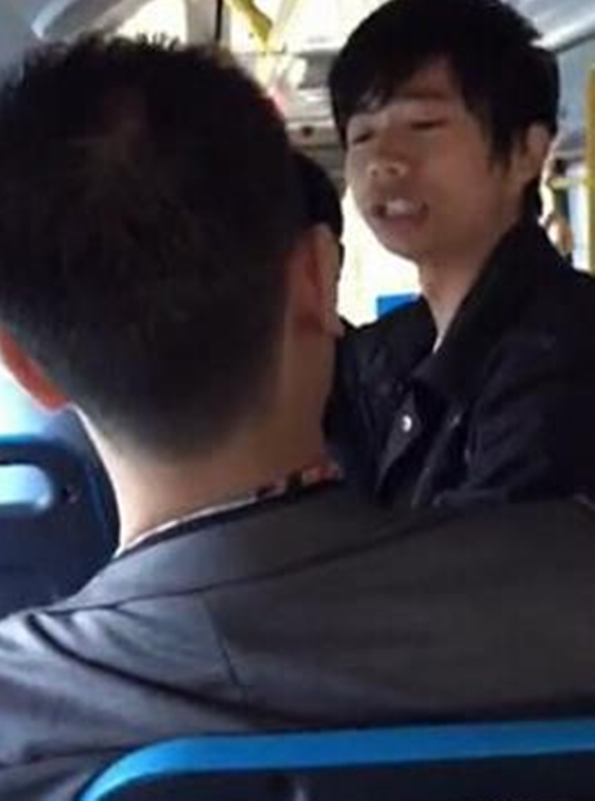  p>瓜子哥,生于1979年,中国 a target="_blank"