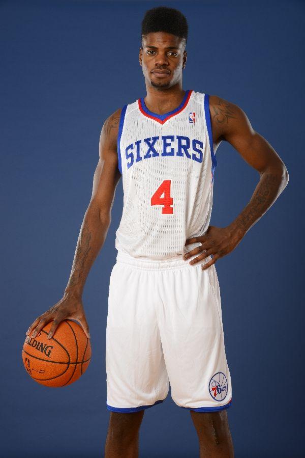  p>诺伦斯·诺尔(nerlens noel),1994年4月10日出生于 a target="