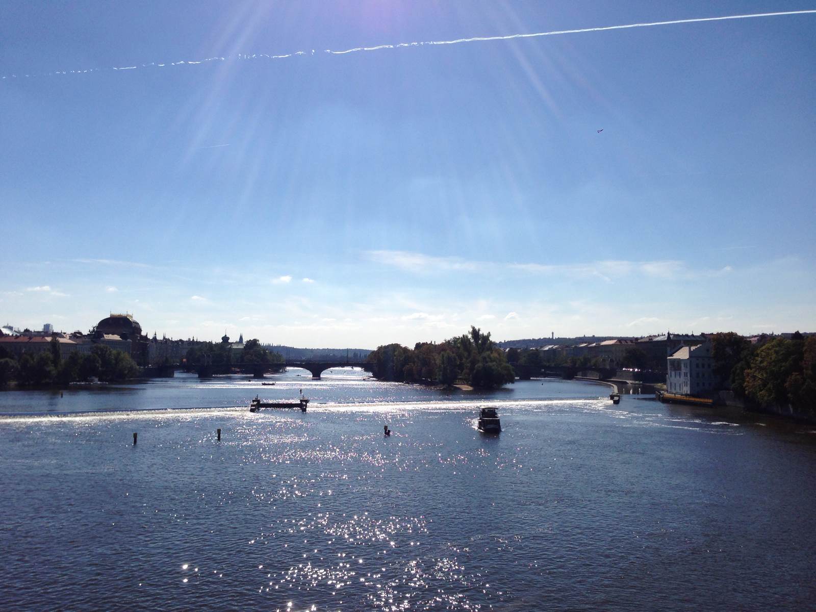  p>伏尔塔瓦河(英语:vltava river;德语:moldau)是 a href="#" data