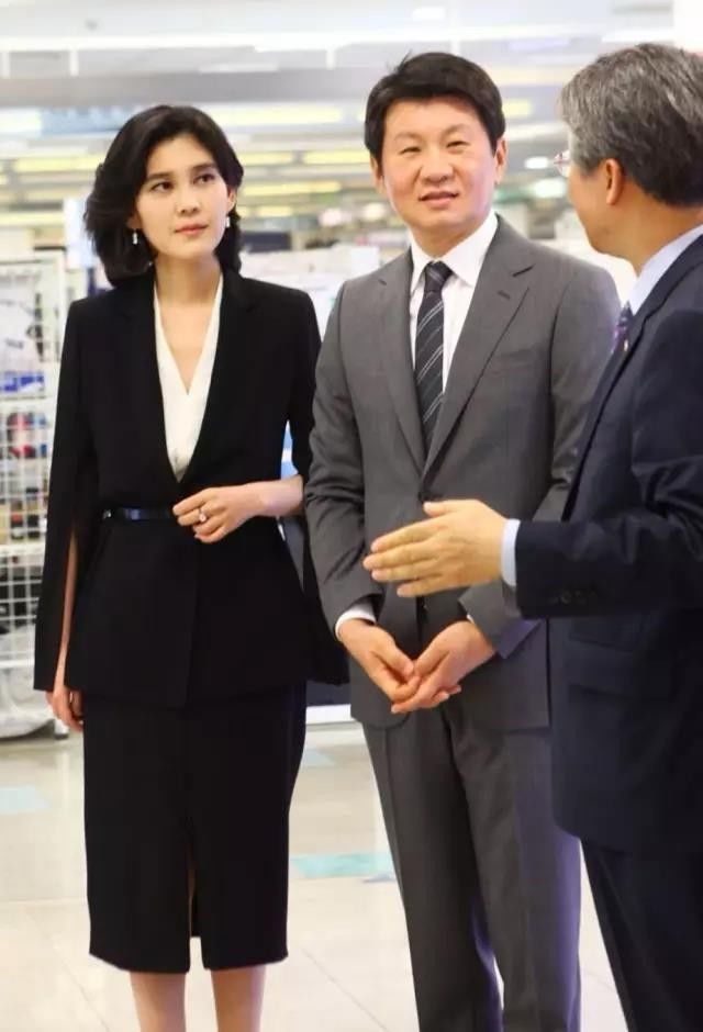 爱上穷小子的富家女，后来都怎么样了？_百科TA说