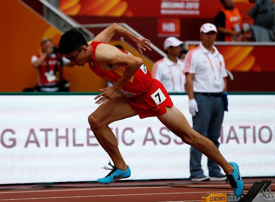  p data-id="gnwv1iyy1u">郭钟泽,男,1996年8月7日出生于辽宁省抚顺市