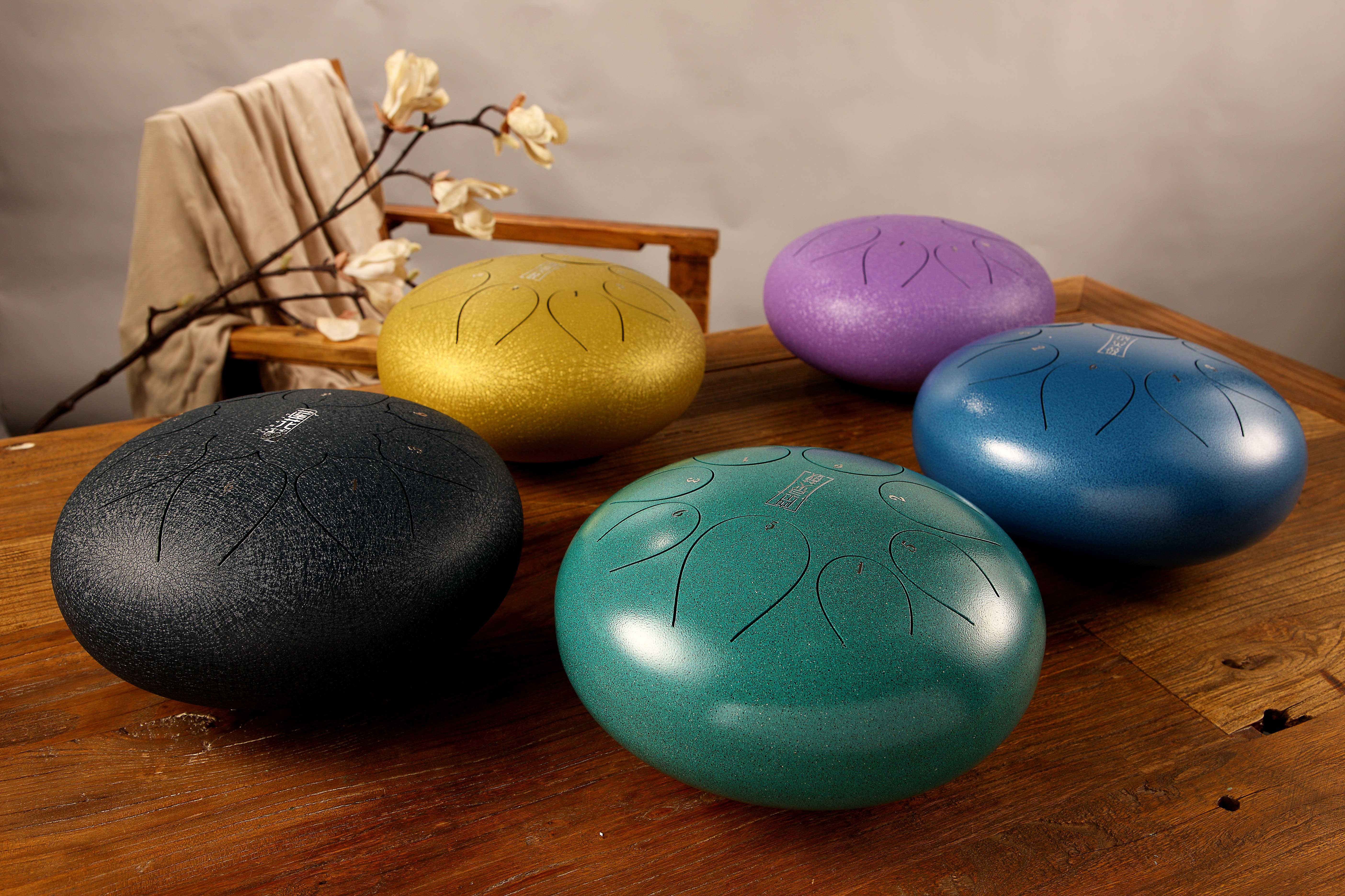 data-id="go0i8kr2x4">色空鼓是我国民族器乐之一,该乐器起源于中国