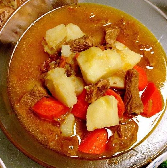 牛肉炖萝卜土豆