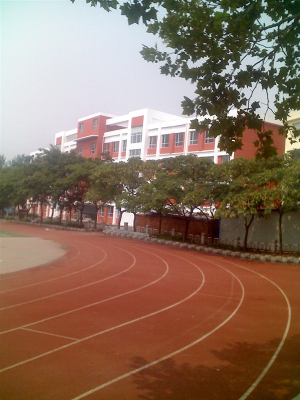 晋城市凤台中学