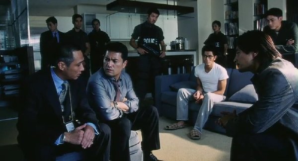  p>《公元2000》是由星霖电影私人有限公司,寰亚电影制作有限公司出品