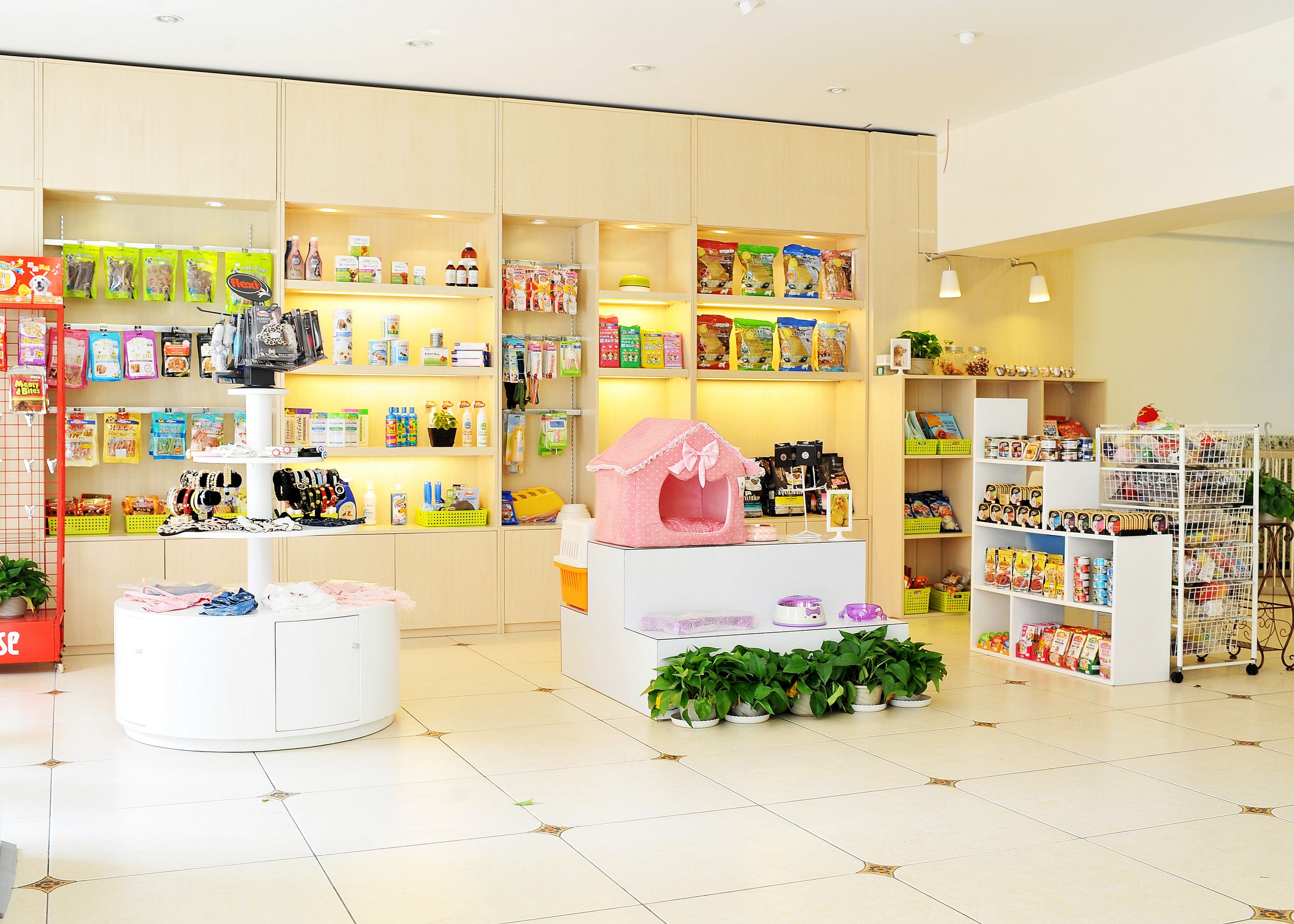 多卡布奇宠物生活馆