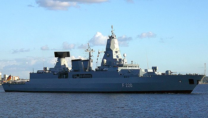 德海军"萨克森"级f124型防空护卫舰