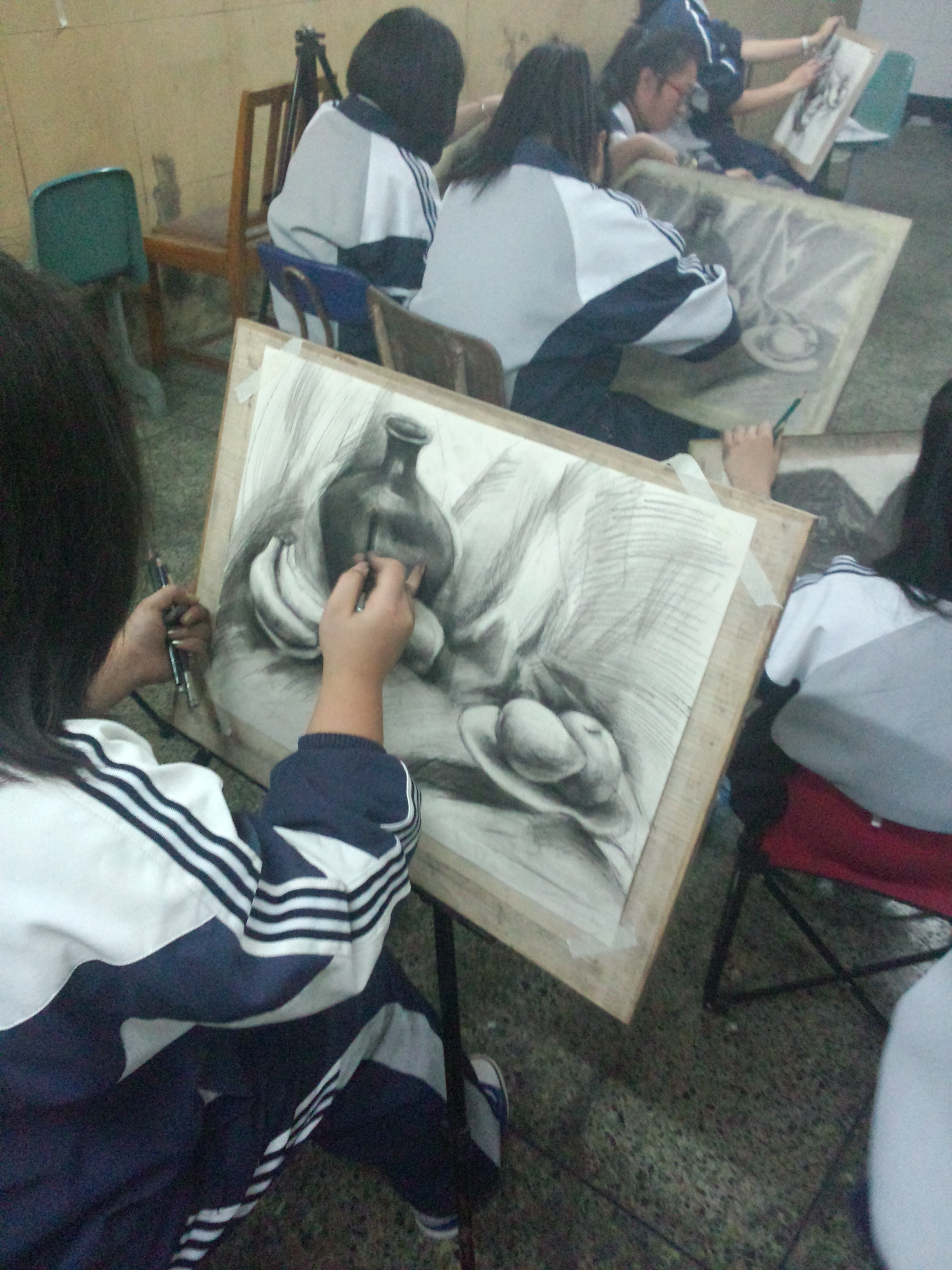  p>瑞安市第九中学创建于1955年,是陶山片区唯一一所普通高级中学.