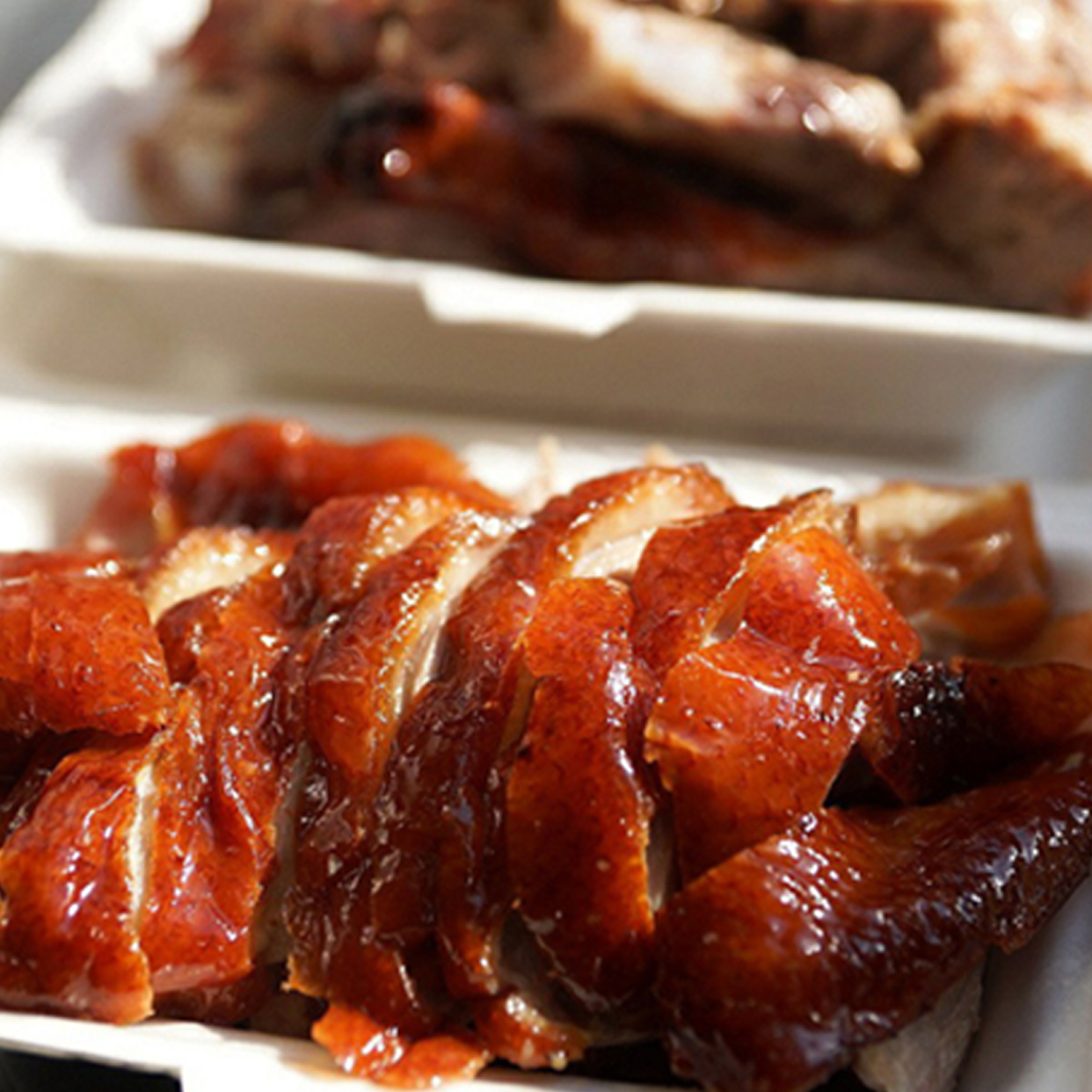  p>甜皮鸭也称"嘉州甜皮鸭",乐山人称卤鸭子,是四川省 a target="