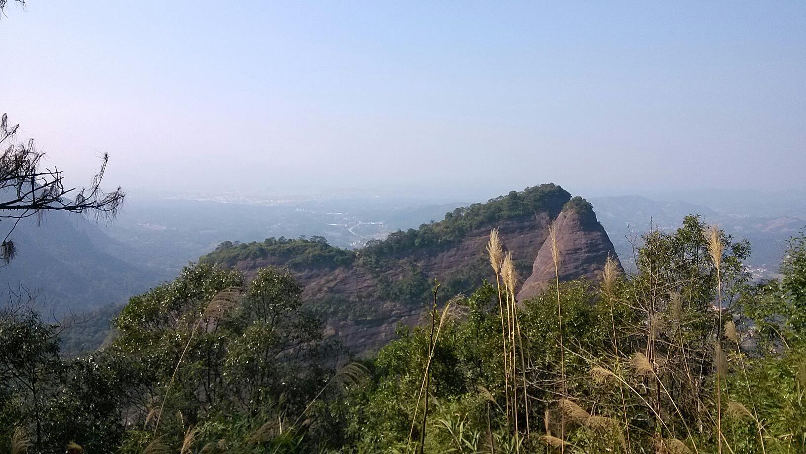  p>容县都峤山又称南山,在容县城南.