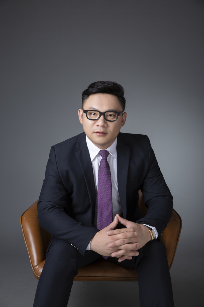  p>崔文彬,1985年11月生于山东省聊城市,企业 a href="#" data-lemma