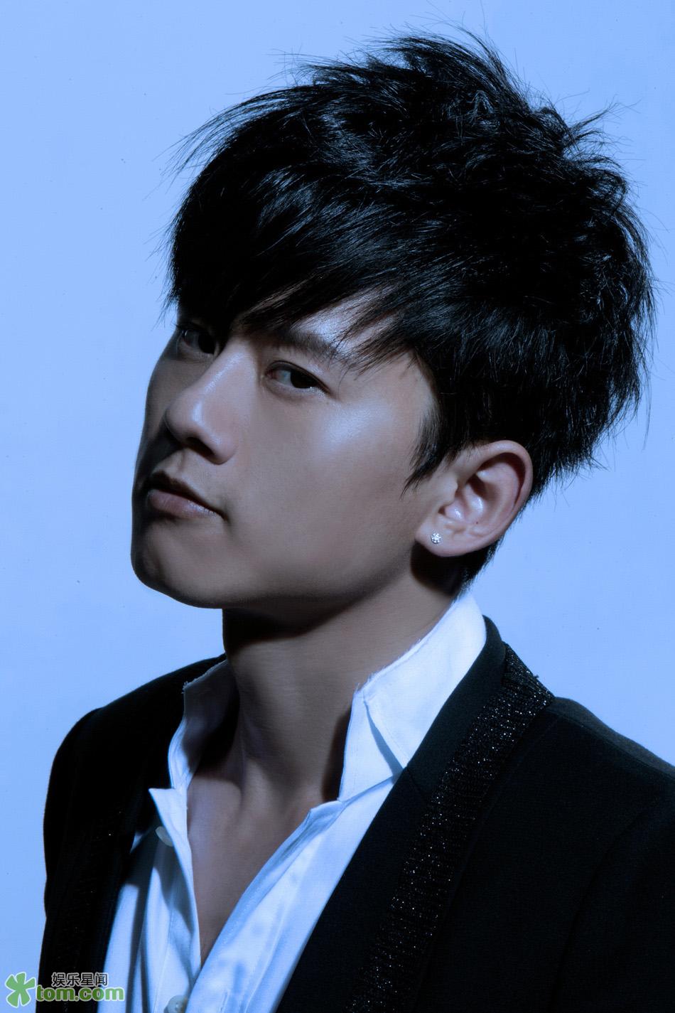 张杰 _ 逆战 _ 原版伴奏