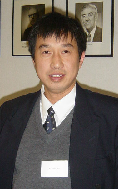 田斌