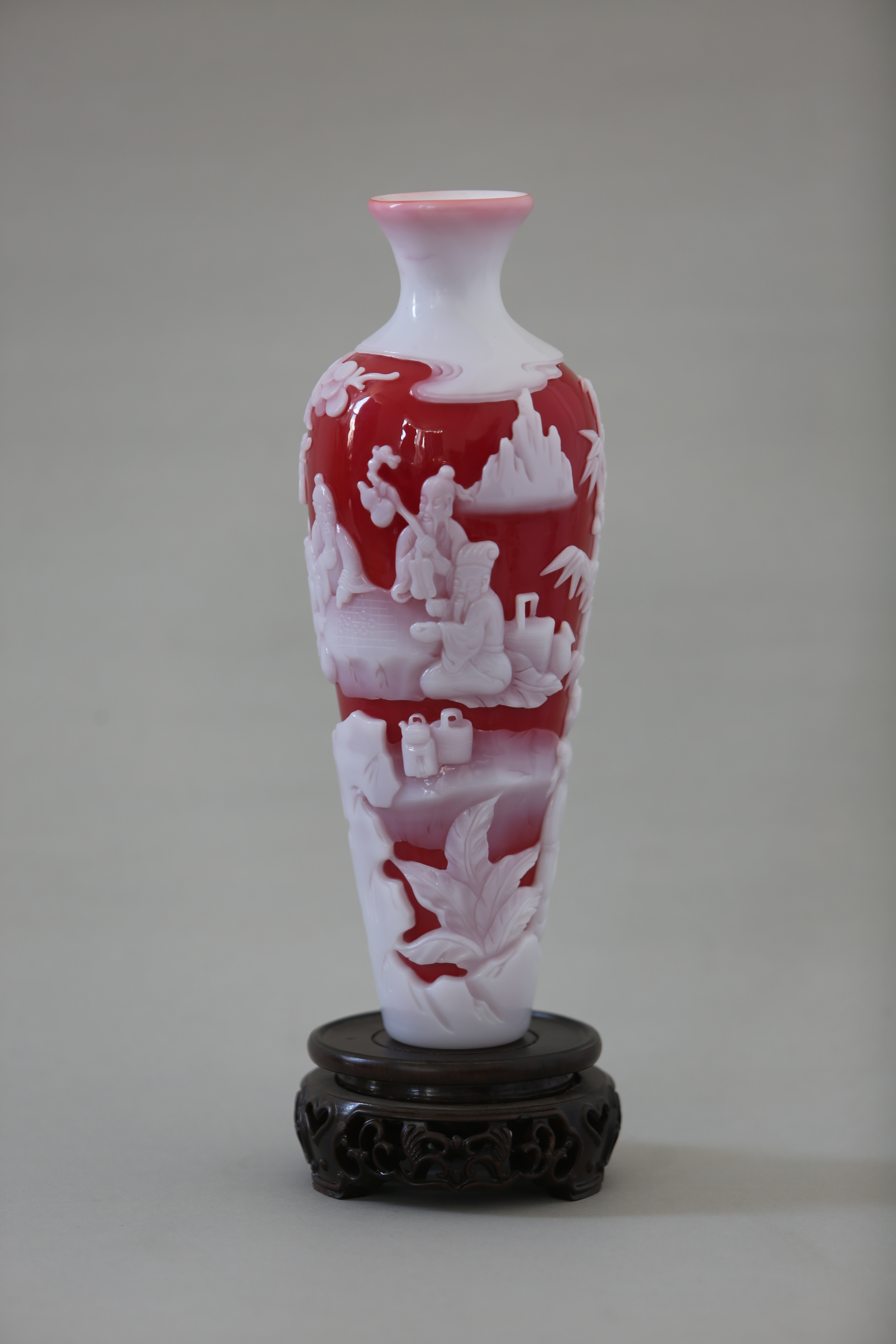 class="ref" data-ctrid="t9p565zejcsl">中国玻璃(琉璃)艺术大师 