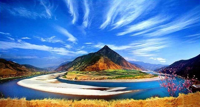 三江并流旅游风景区