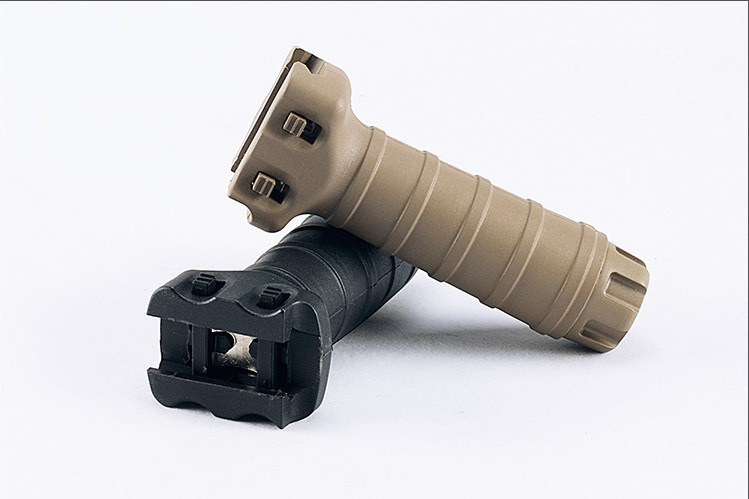 英文名称straight grip,是步枪和散弹枪握把种类之一