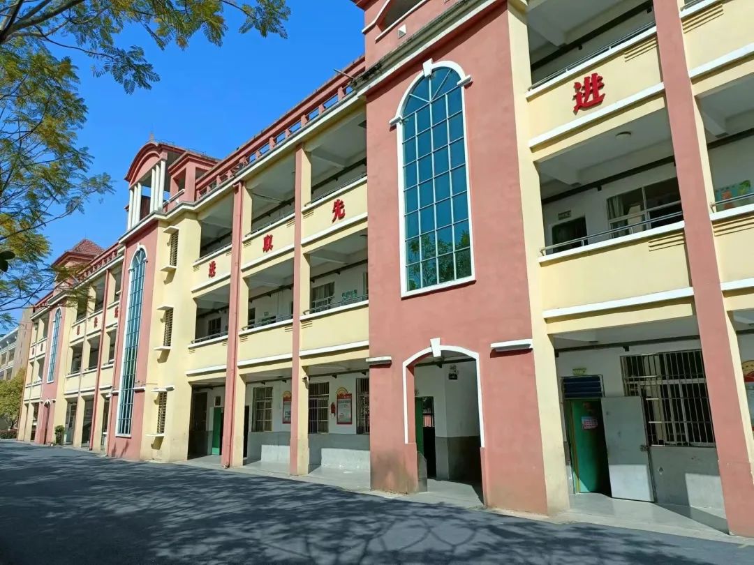 安远县东江源小学