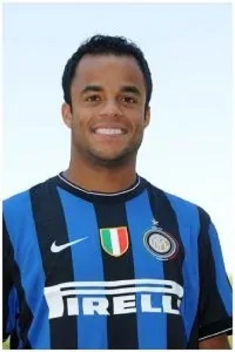 "曼奇尼",葡萄牙语为"安静"之意,但在球场上的小曼奇尼绝不会让对手