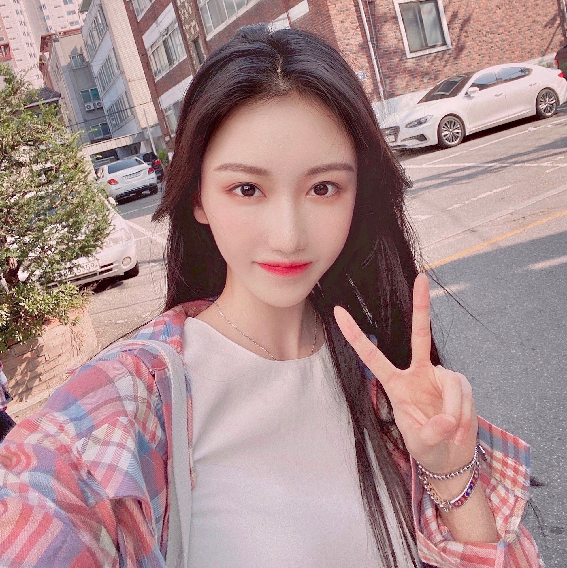  p data-id="2yddtuyuydy">冯雨停,1998年9月1