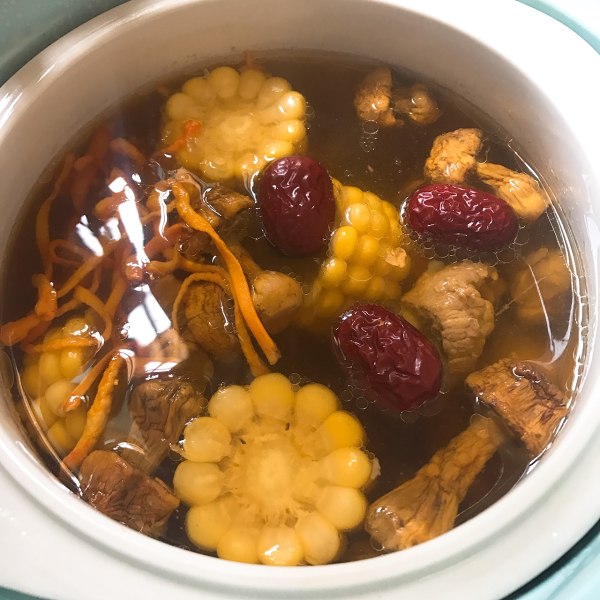 姬松茸炖排骨