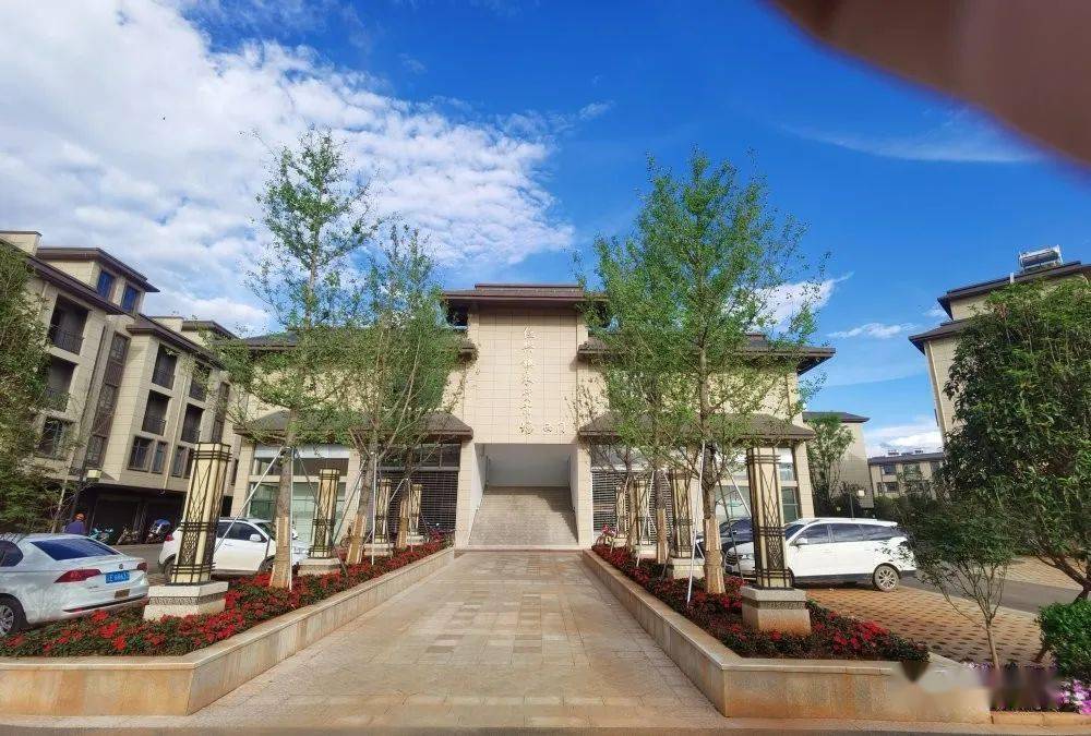  p data-id="gnhg7sfce8">仁兴镇,隶属于云南省楚雄彝族自治州禄丰市